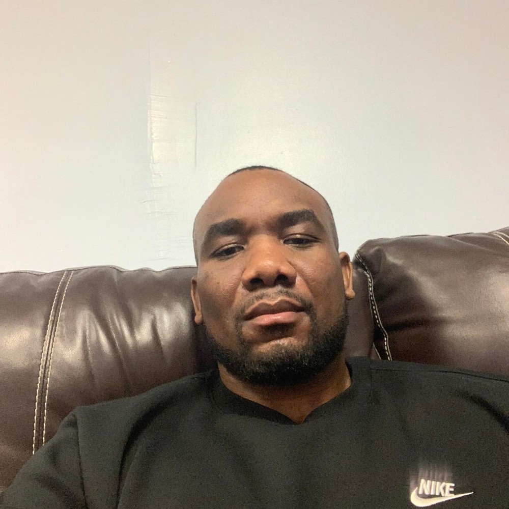 Meet your Posher, Emeka